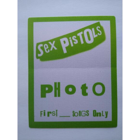 Sex Pistols Punk Rock Music Backstage Pass Original 1996 Reunion Concert Green - Picture 7 of 7